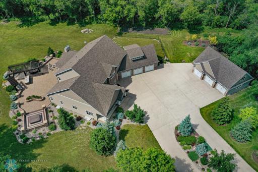 3334 S 69th Street, Grand Forks, ND 58203