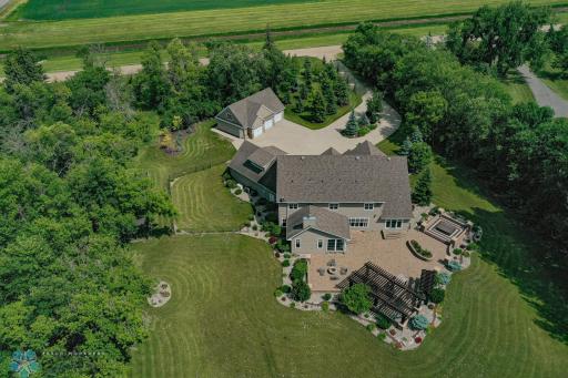 3334 S 69th Street, Grand Forks, ND 58203