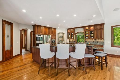 12_6860CenturyLane_177002_Kitchen_Small.jpg