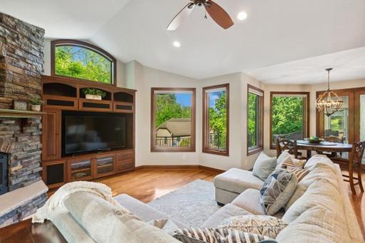 19_6860CenturyLane_3001_FamilyRoom_Small.jpg