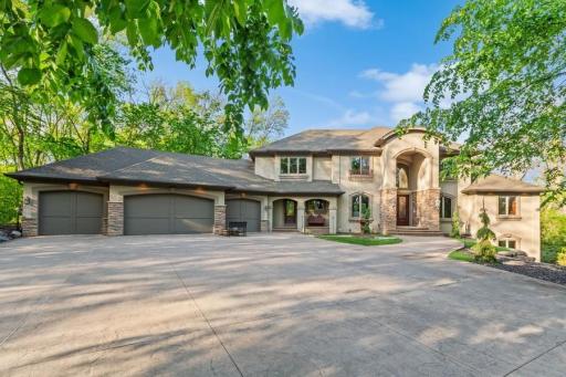 02_6860CenturyLane_572_FrontView_Small.jpg