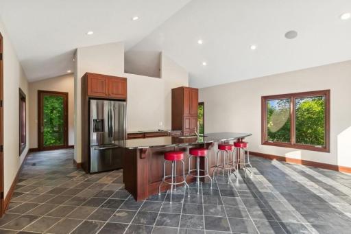 40_6860CenturyLane_213_Location13_Small.jpg