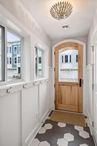 A barrel vault entrance invites you into the Foyer where you will find enameled millwork and designer details.