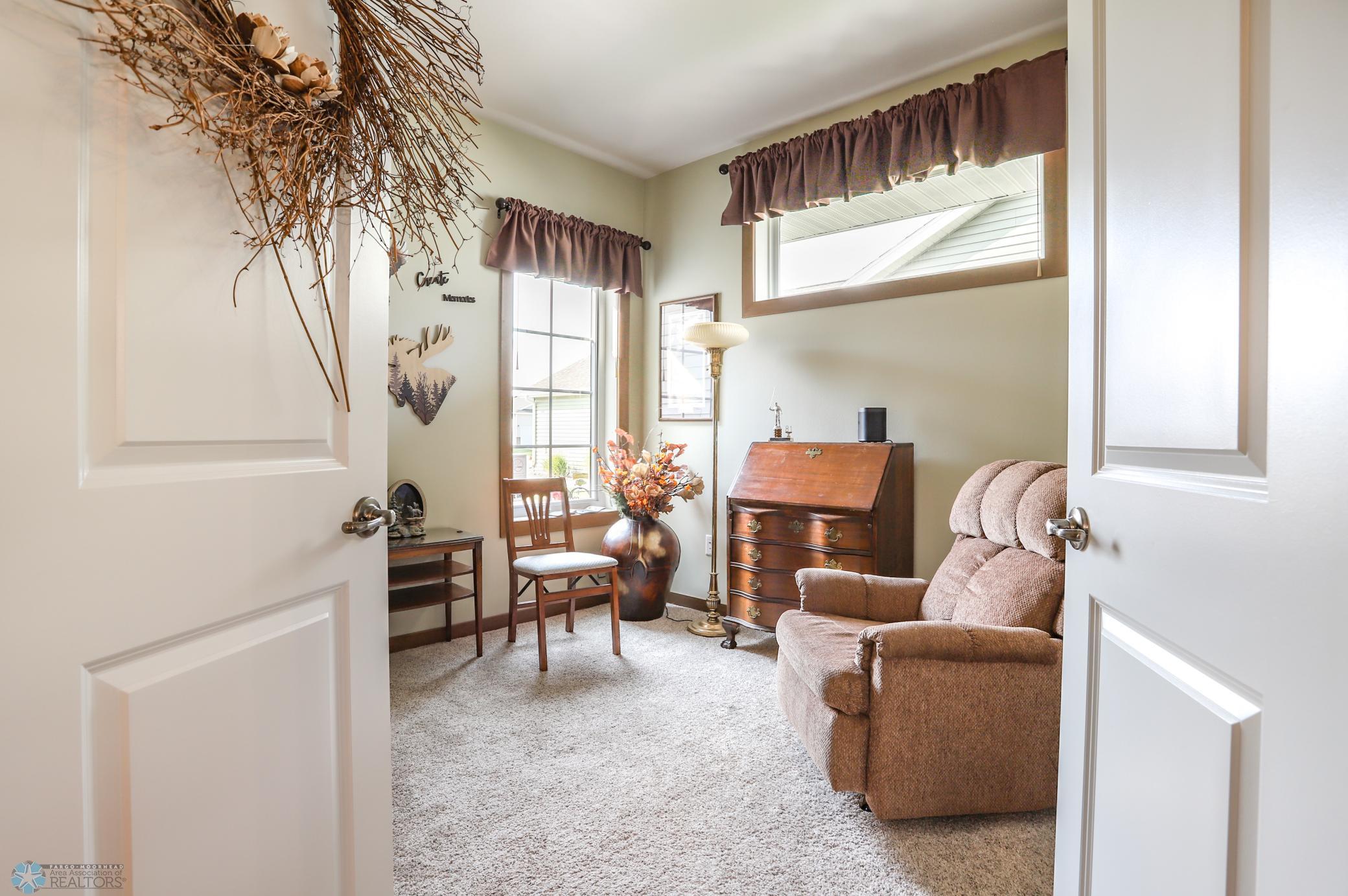 Den/Office/3rd bedroom