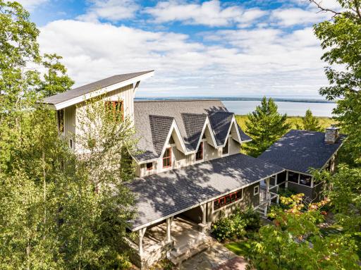 This property sits 500 feet above Lake Superior with spectacular panoramic views of 6 of the Apostle Islands and the Porcupine Mountains of Michigan