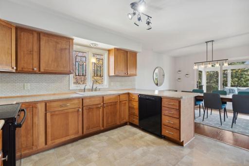 Kitchen features beautiful granite counters.