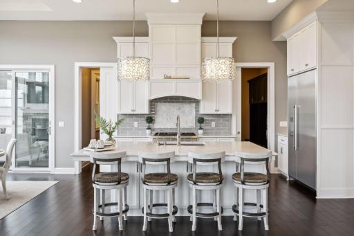 7624 Glen Alcove, Woodbury, MN 55129