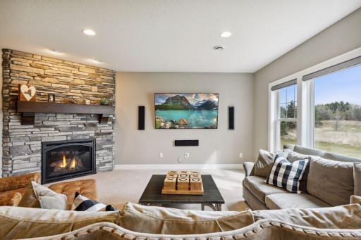 7624 Glen Alcove, Woodbury, MN 55129