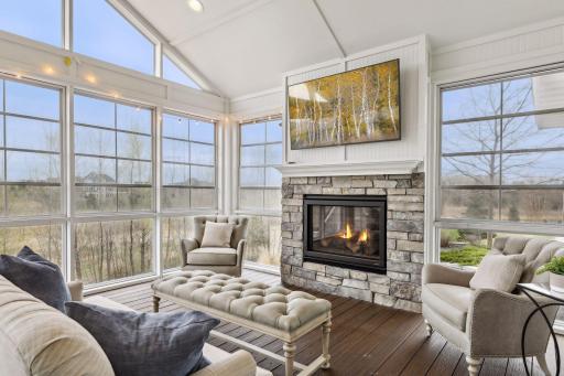 7624 Glen Alcove, Woodbury, MN 55129