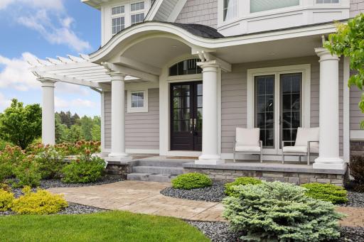 7624 Glen Alcove, Woodbury, MN 55129