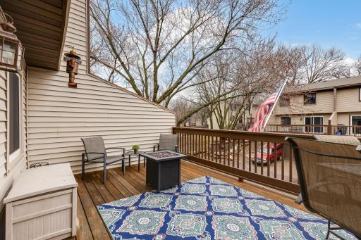 Huge Deck with plenty of outdoor space to entertain, relax and grill
