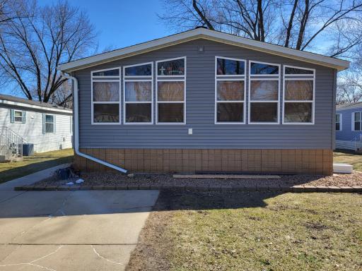 1970 85th Street W, Inver Grove Heights, MN 55077