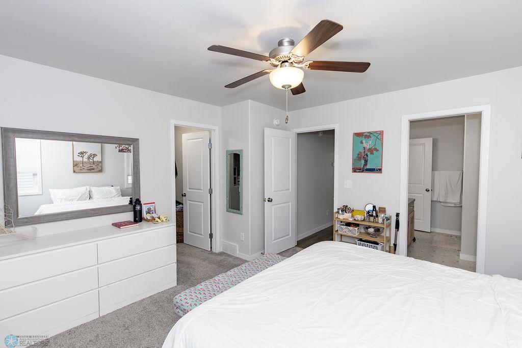 Upper Level - Primary Bedroom