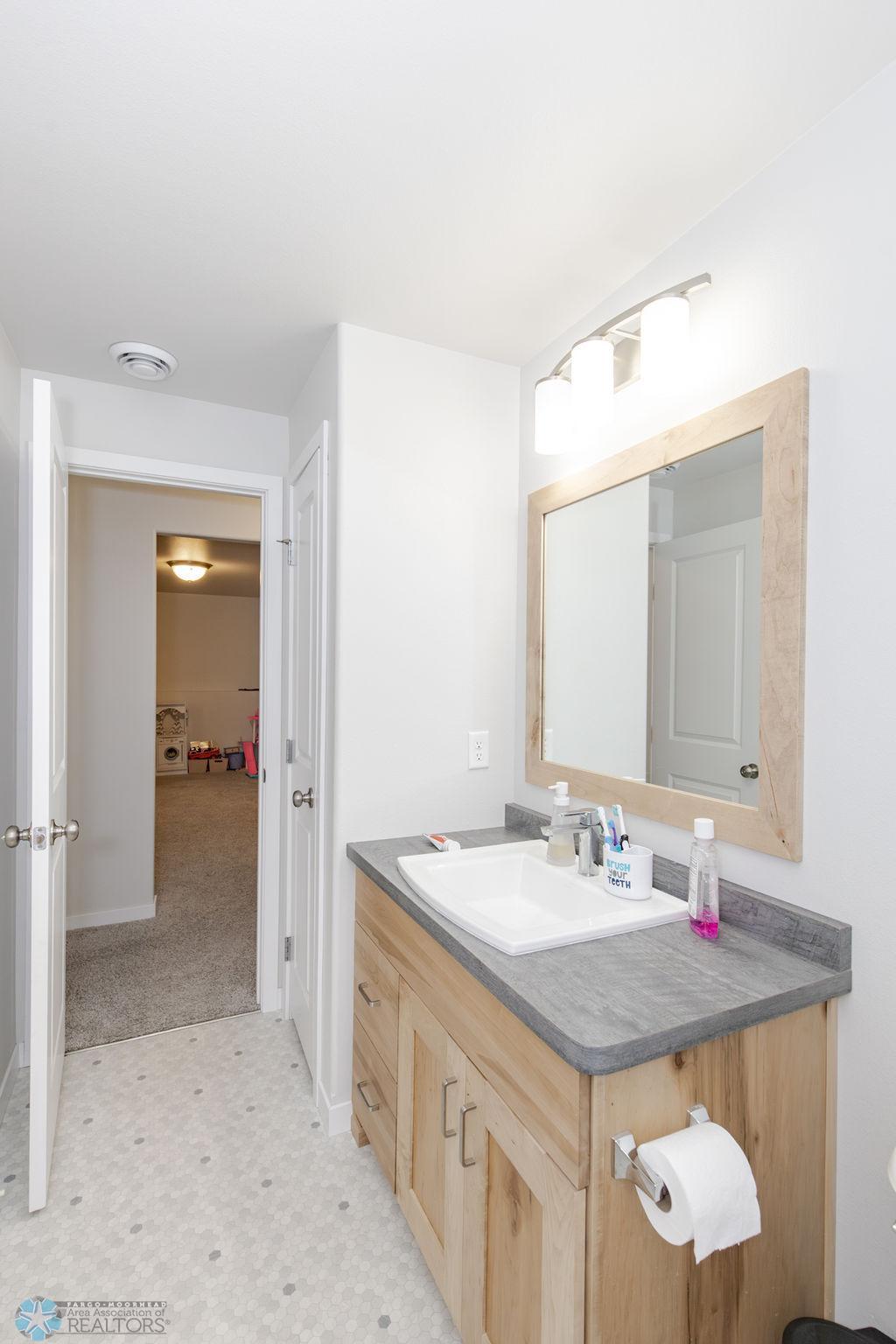 Lower Level - Full Bath