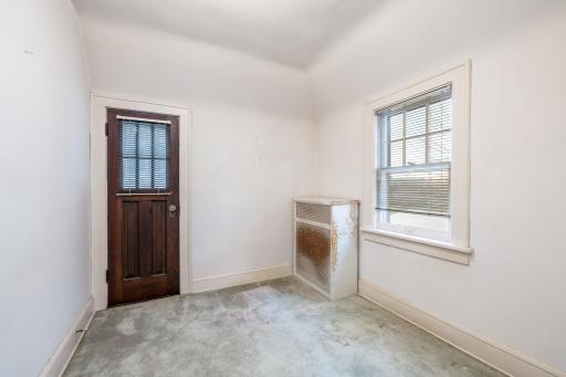 2500 Garfield Street NE, Minneapolis, MN 55418