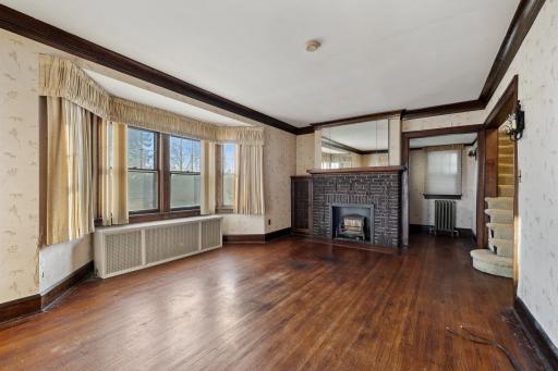 2500 Garfield Street NE, Minneapolis, MN 55418