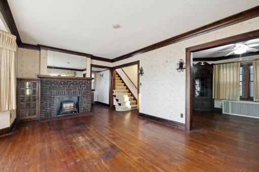 2500 Garfield Street NE, Minneapolis, MN 55418