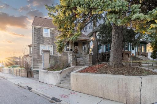 2500 Garfield Street NE, Minneapolis, MN 55418