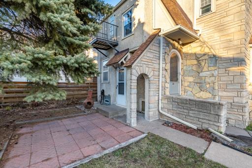2500 Garfield Street NE, Minneapolis, MN 55418