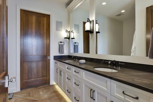 935 Lake Street E, 302, Wayzata, MN 55391