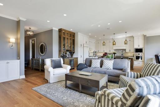 935 Lake Street E, 302, Wayzata, MN 55391