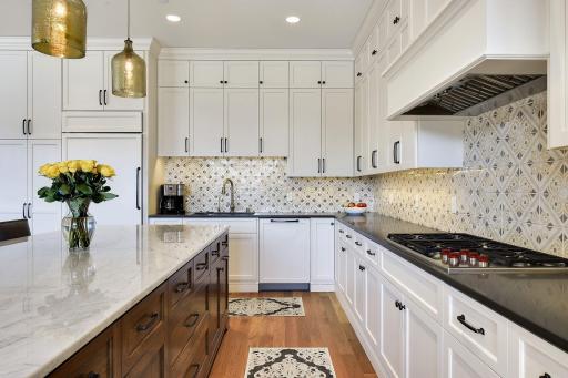 935 Lake Street E, 302, Wayzata, MN 55391