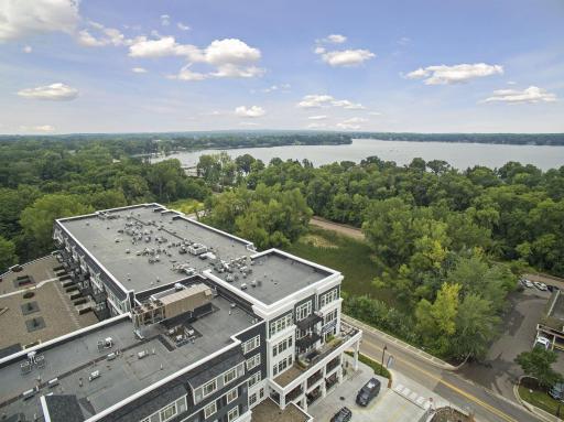 935 Lake Street E, 302, Wayzata, MN 55391