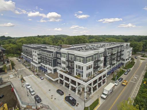 935 Lake Street E, 302, Wayzata, MN 55391