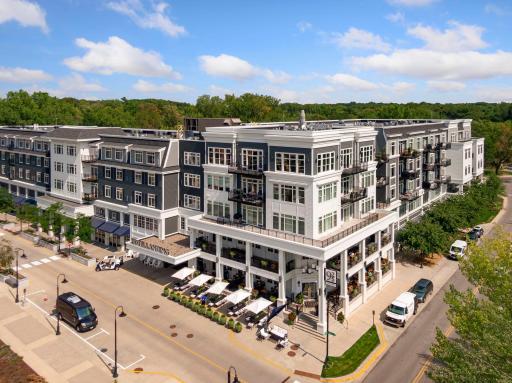 935 Lake Street E, 302, Wayzata, MN 55391