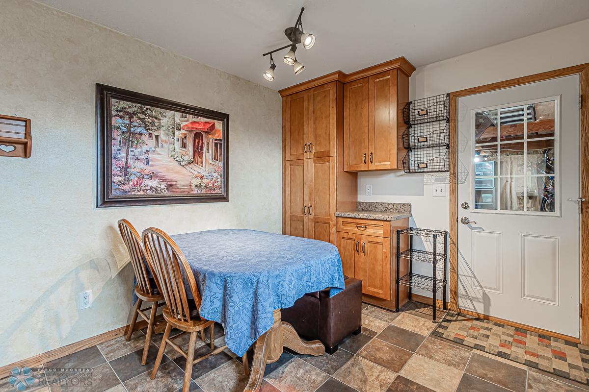 Kitchen 4