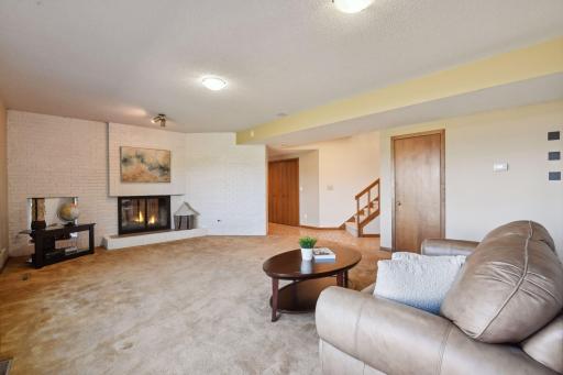 3790 Lone Cedar Lane, Chaska, MN 55318