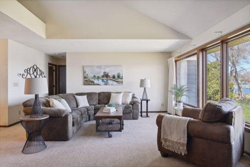 3790 Lone Cedar Lane, Chaska, MN 55318
