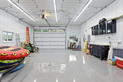 3790 Lone Cedar Lane, Chaska, MN 55318