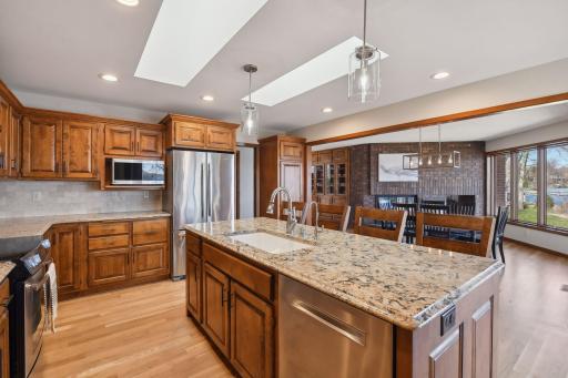 3790 Lone Cedar Lane, Chaska, MN 55318