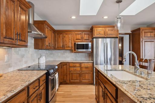 3790 Lone Cedar Lane, Chaska, MN 55318