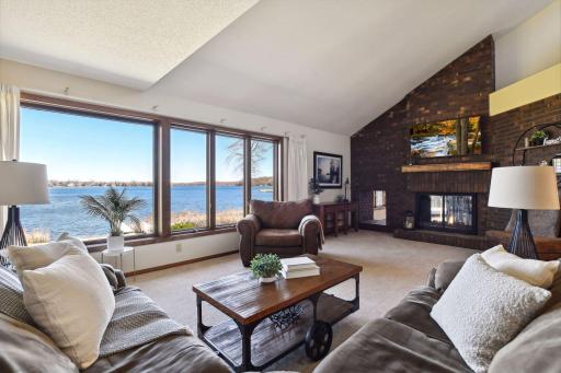 3790 Lone Cedar Lane, Chaska, MN 55318