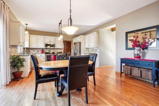 Informal dining located right off kitchen and makes for easy dining nights or entertaining guests.