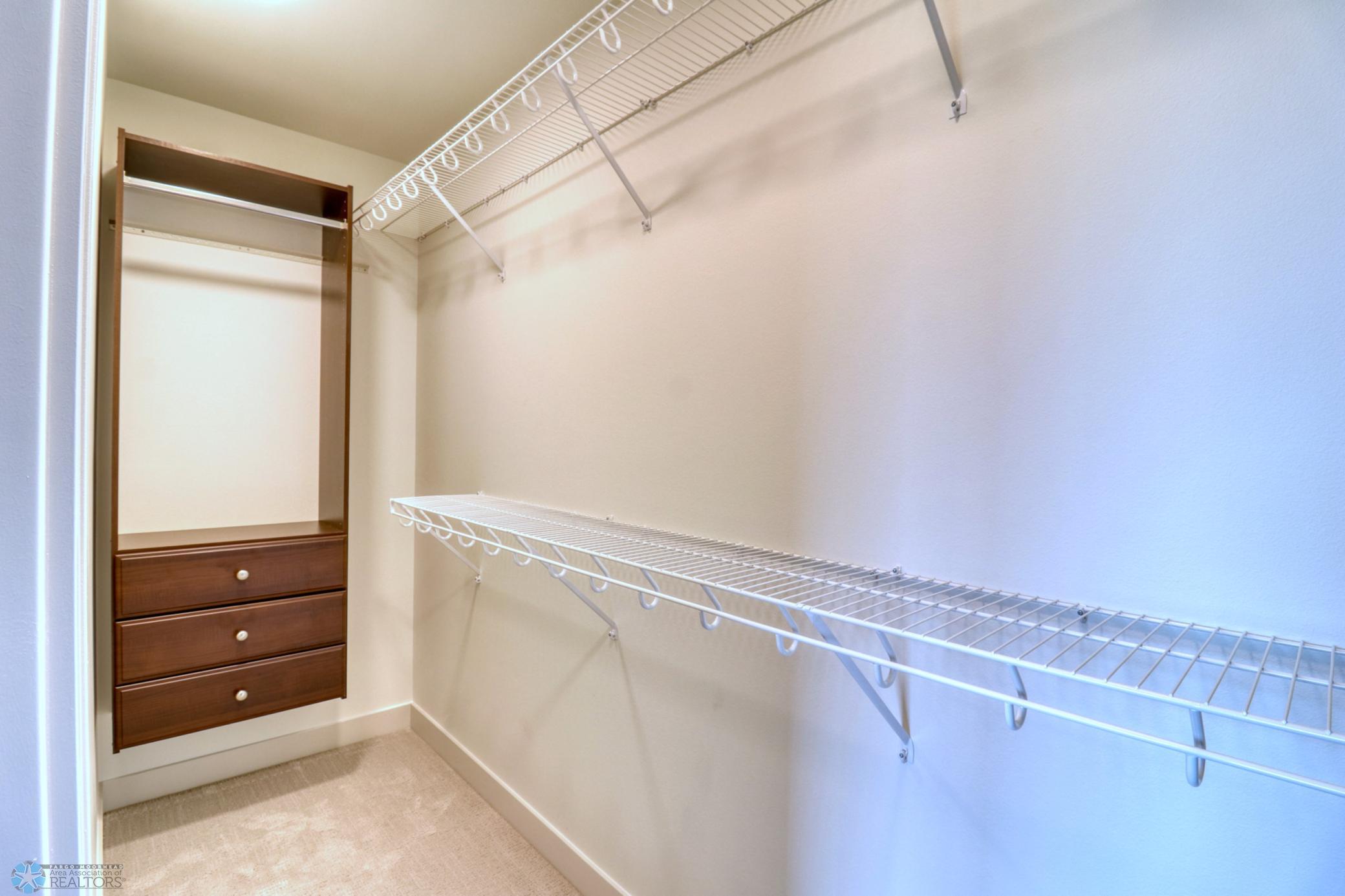 Upstairs Bedroom2_closet.jpg