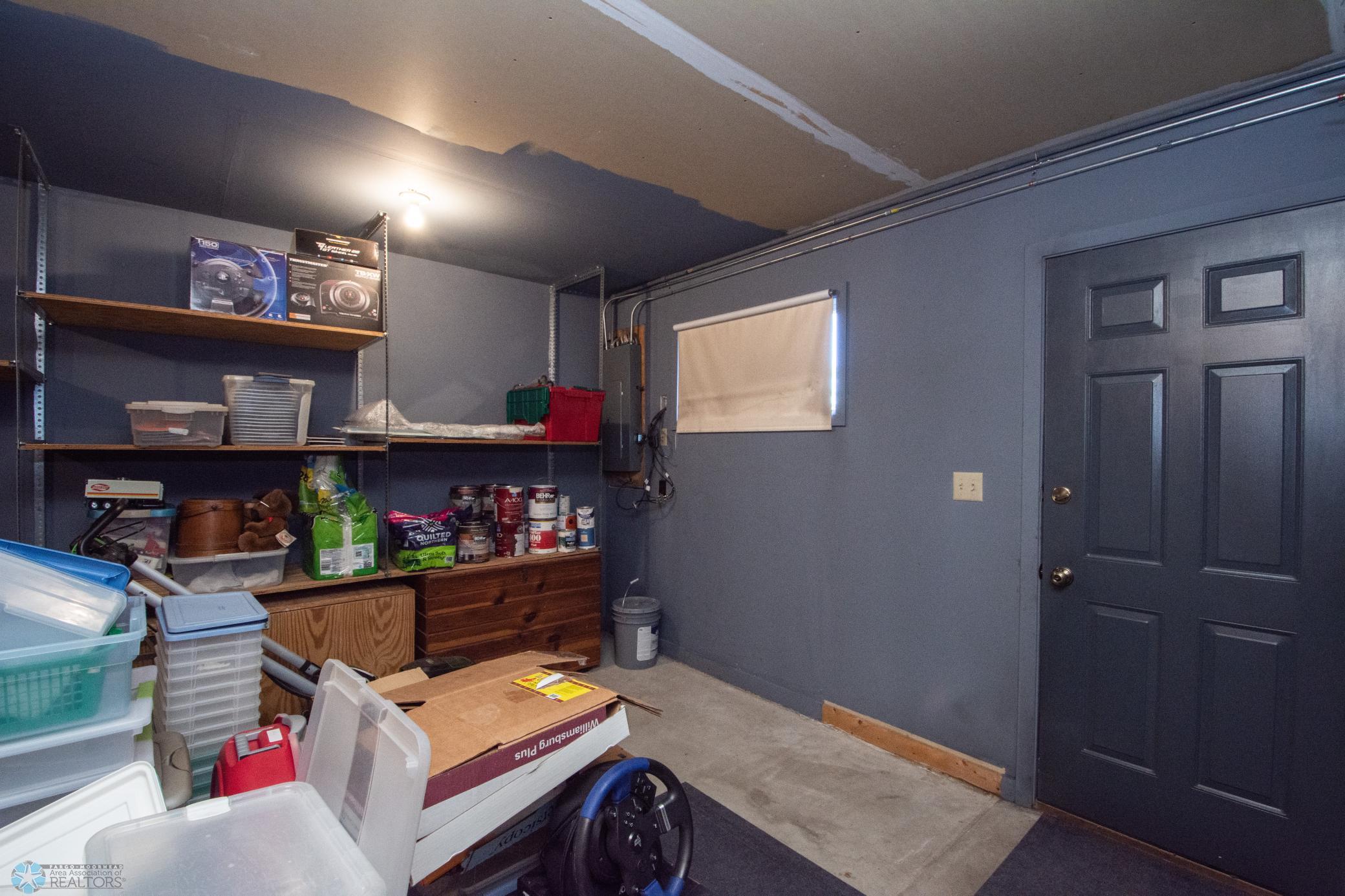 garage extra space