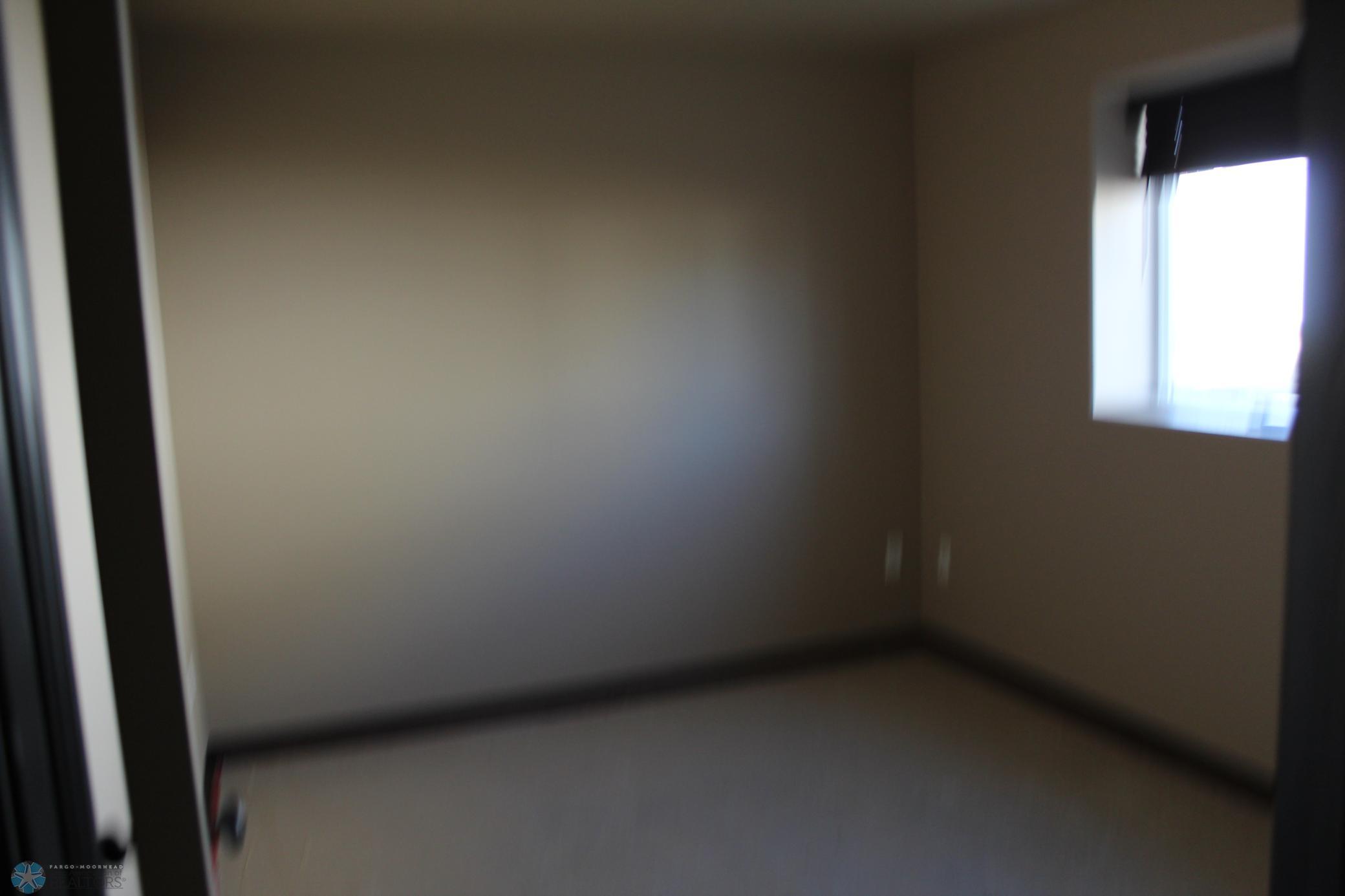 4755 069.JPG