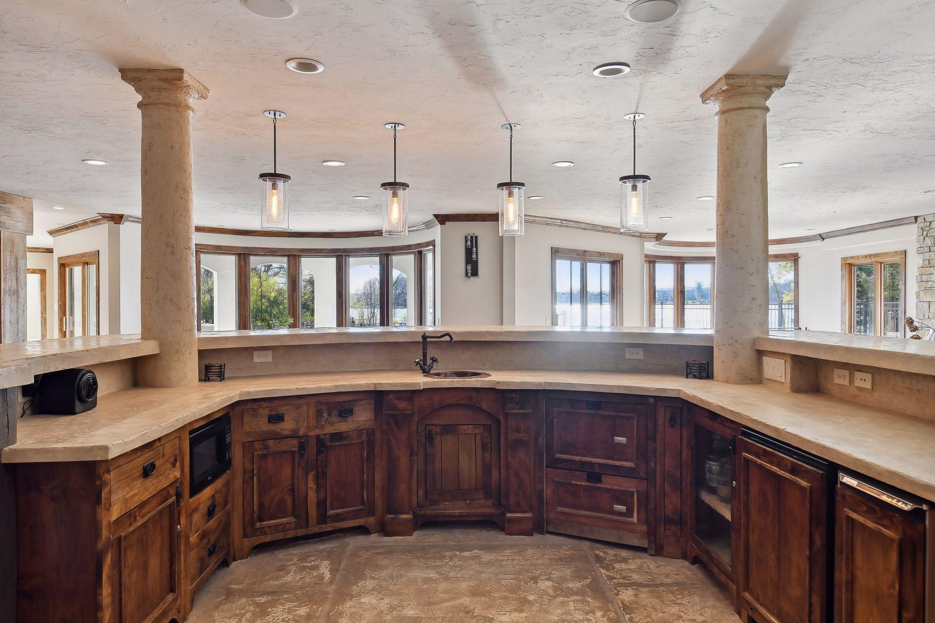 Step behind the bar and play bartender while enjoying lake views.