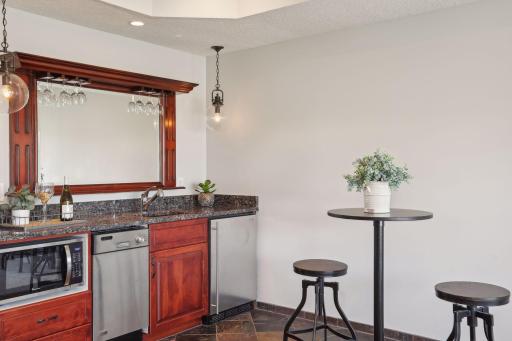 170 Meadowview Lane, Medina, MN 55340