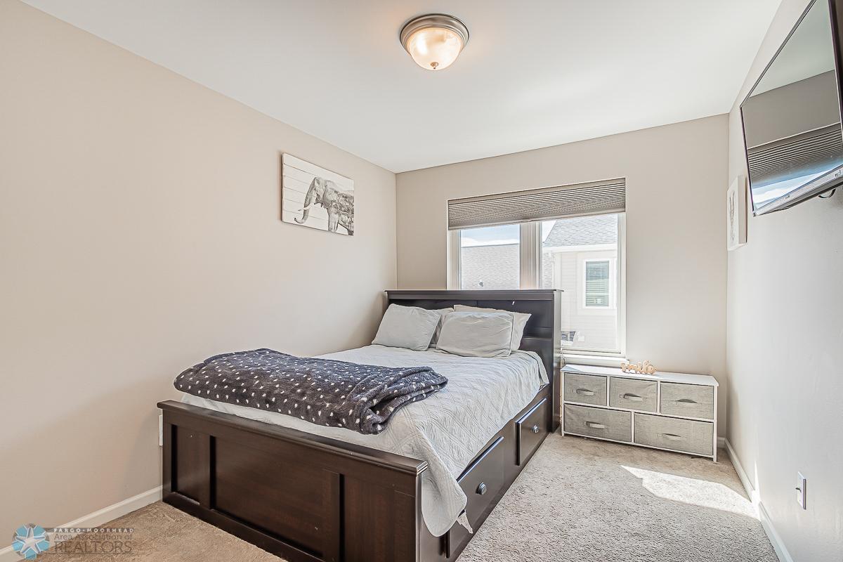 Bedroom3_1.jpg