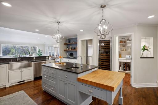 18202 Shavers Lake Drive, Wayzata, MN 55391