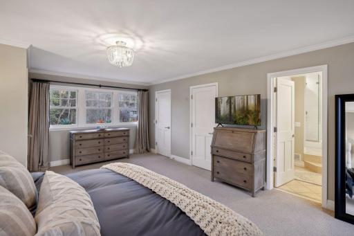 18202 Shavers Lake Drive, Wayzata, MN 55391