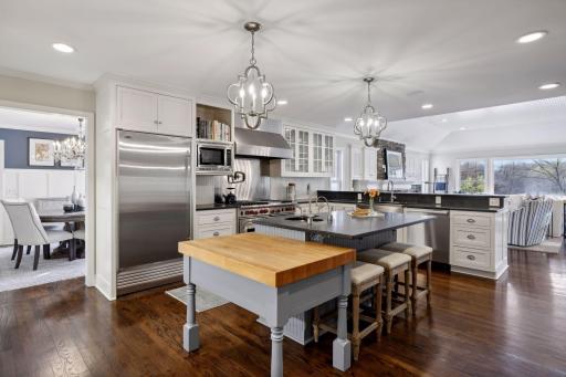 18202 Shavers Lake Drive, Wayzata, MN 55391