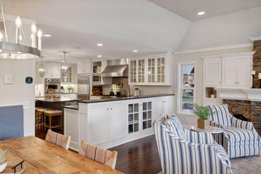 18202 Shavers Lake Drive, Wayzata, MN 55391