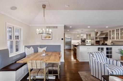 18202 Shavers Lake Drive, Wayzata, MN 55391