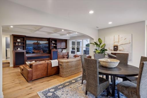 18202 Shavers Lake Drive, Wayzata, MN 55391