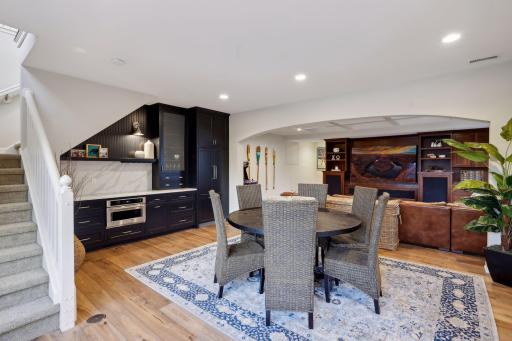 18202 Shavers Lake Drive, Wayzata, MN 55391